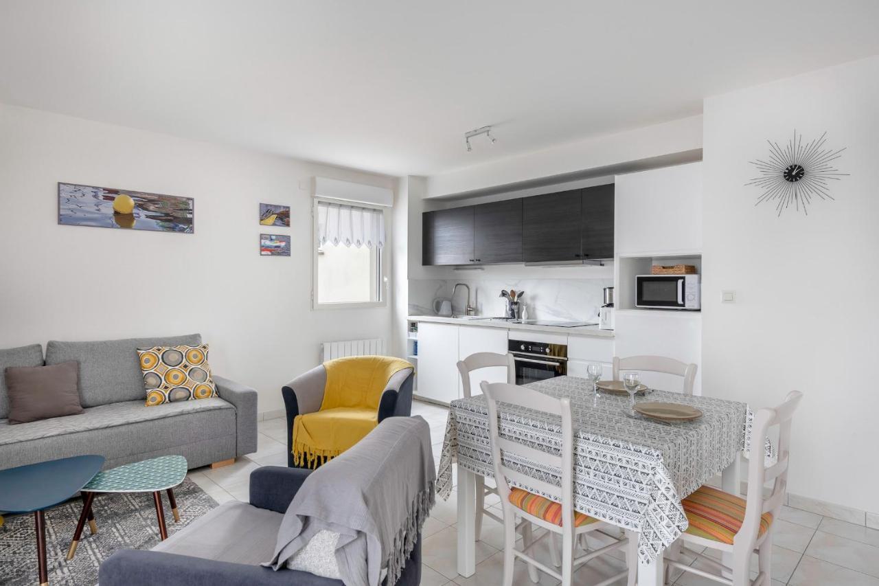 Escapade En Duo Au Coeur De Sarzeau Apartment Luaran gambar